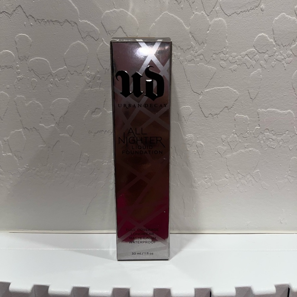 Urban Decay All Nighter Liquid Foundation